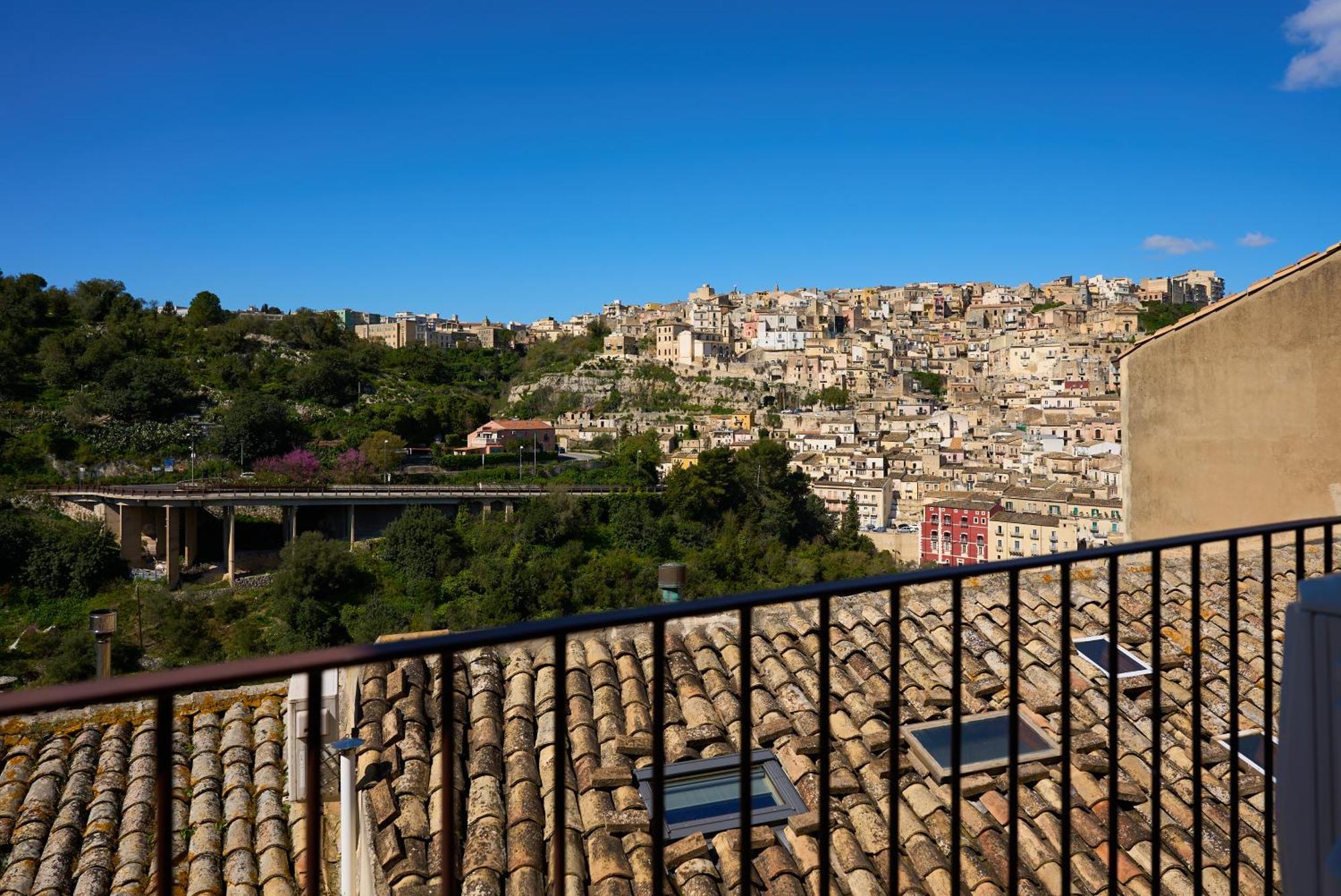 La Terrazza Sul Barocco Bed & Breakfast Ragusa Dış mekan fotoğraf