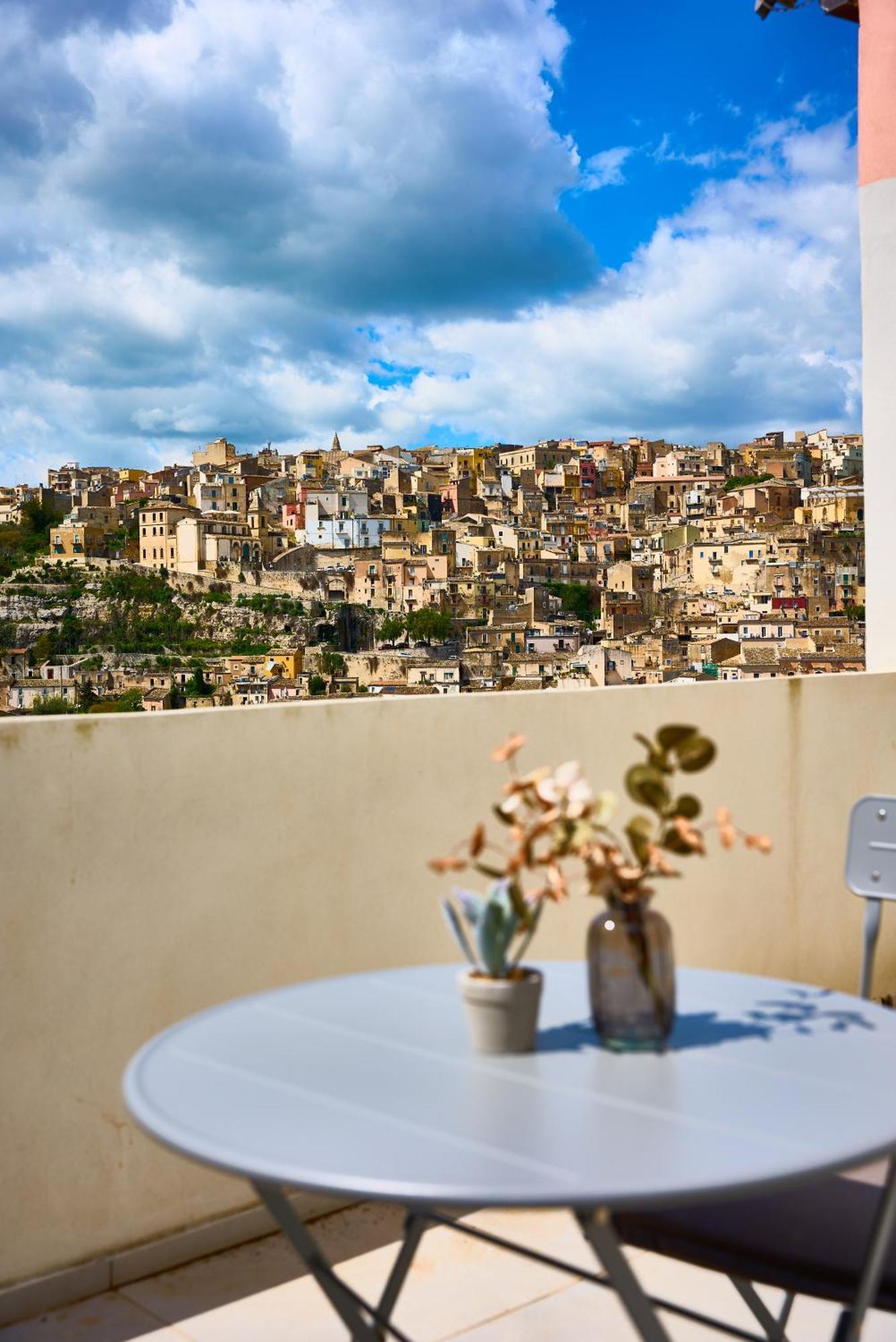 La Terrazza Sul Barocco Bed & Breakfast Ragusa Dış mekan fotoğraf